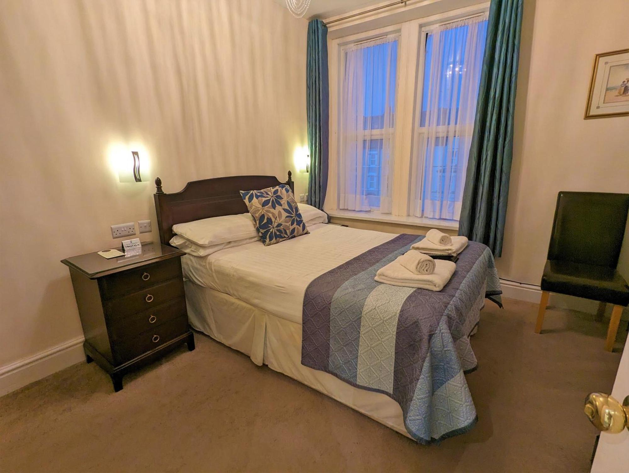 The Senarth Bed and Breakfast Λαντούντνο Εξωτερικό φωτογραφία