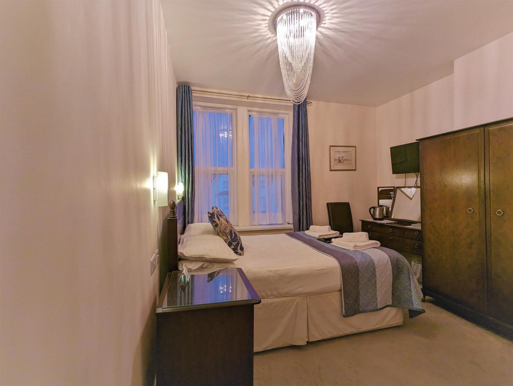 The Senarth Bed and Breakfast Λαντούντνο Εξωτερικό φωτογραφία