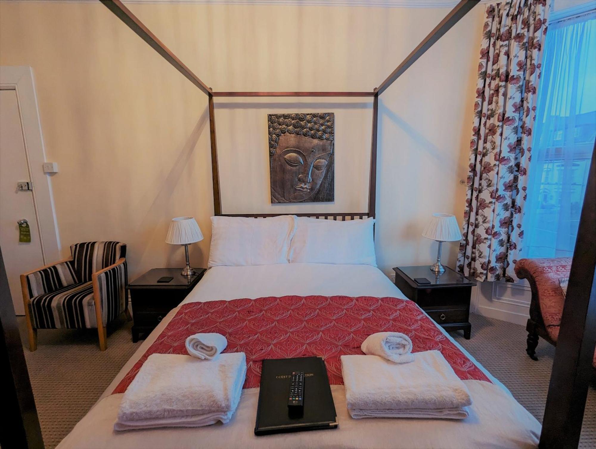 The Senarth Bed and Breakfast Λαντούντνο Εξωτερικό φωτογραφία