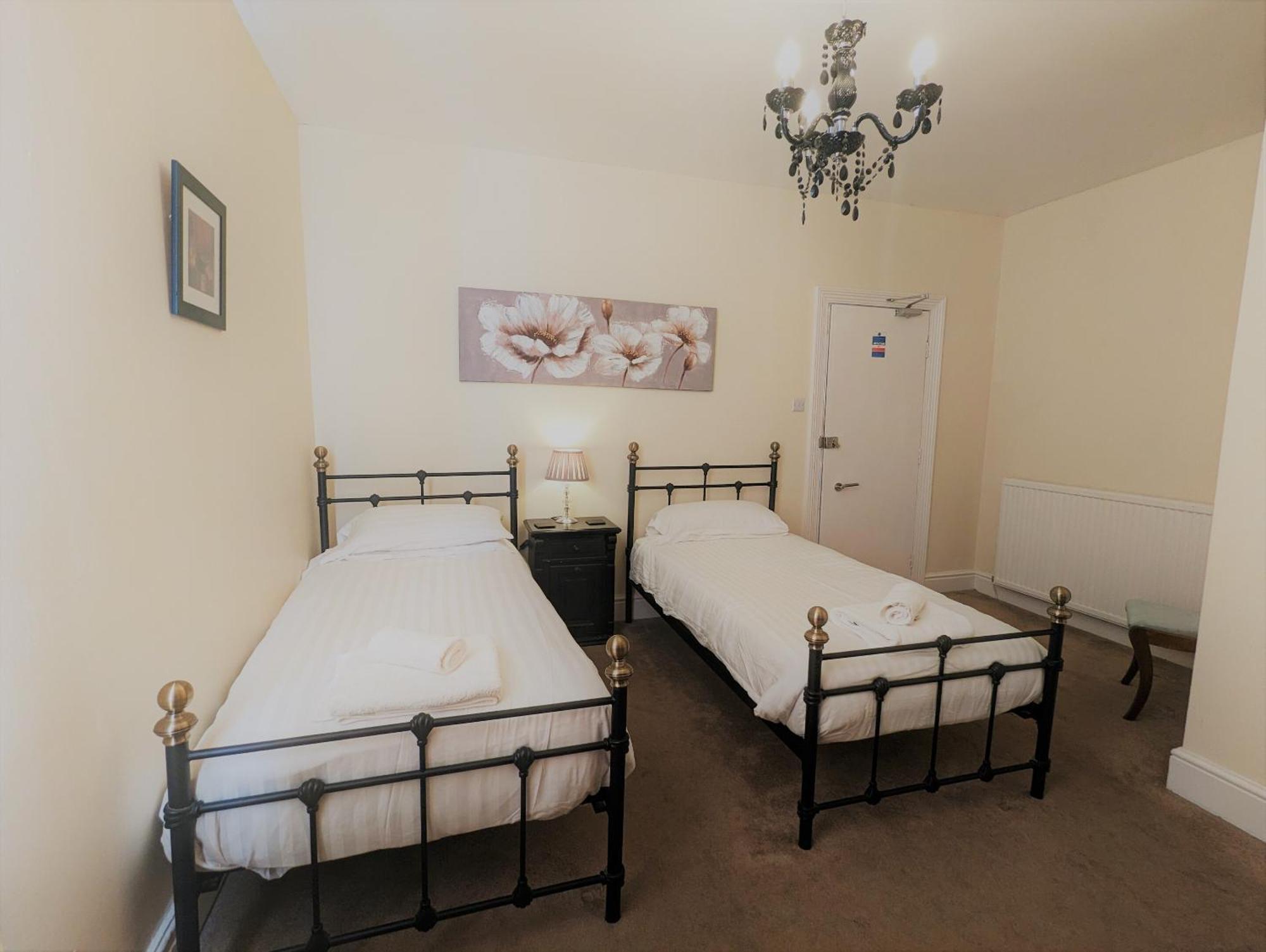 The Senarth Bed and Breakfast Λαντούντνο Εξωτερικό φωτογραφία