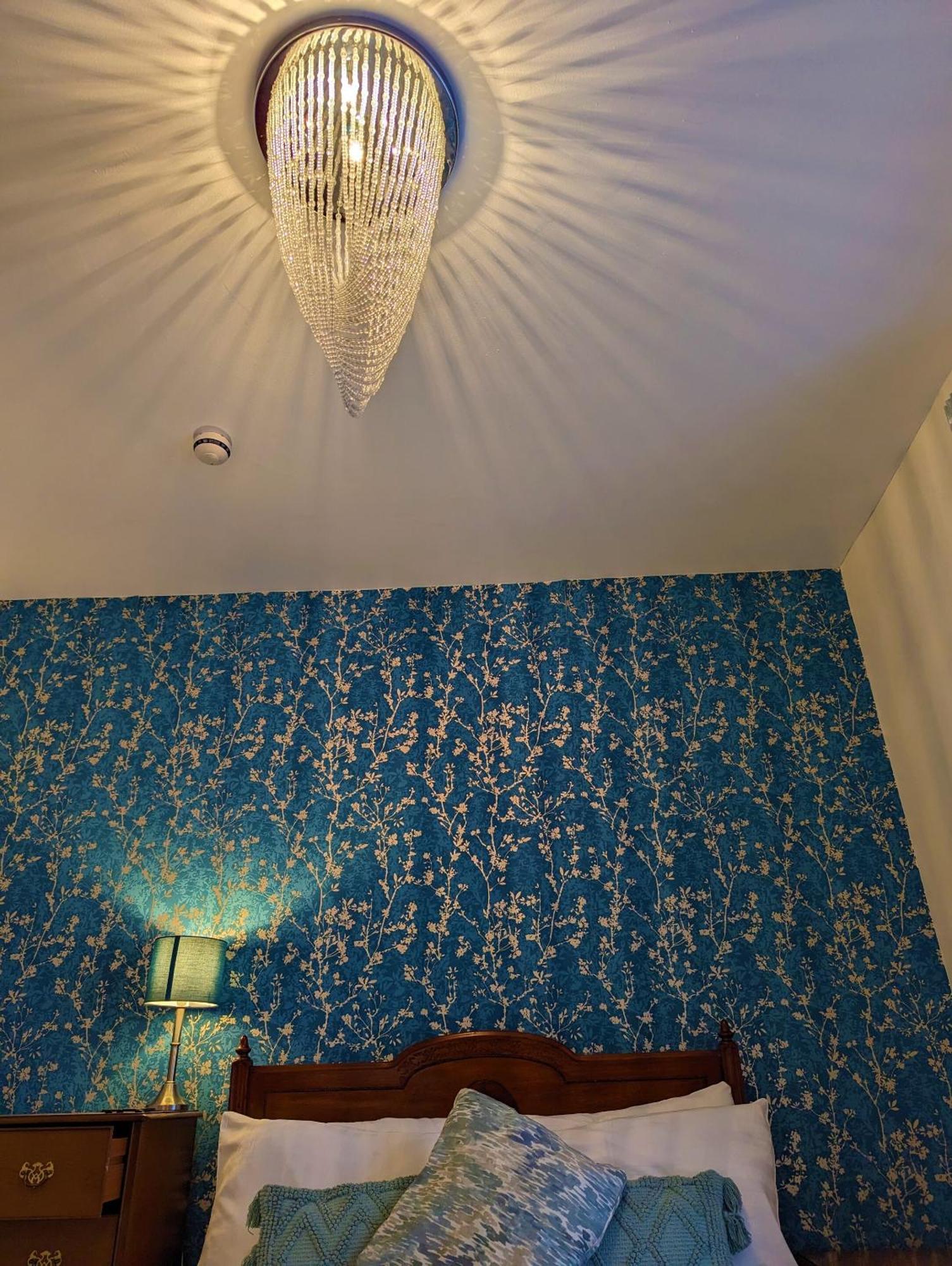 The Senarth Bed and Breakfast Λαντούντνο Δωμάτιο φωτογραφία